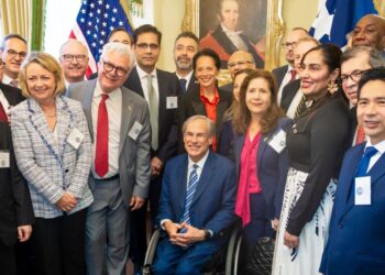 پاکستان کے قونصل جنرل کی ٹیکساس قونصلر کورپس استقبالیہ میں شرکت