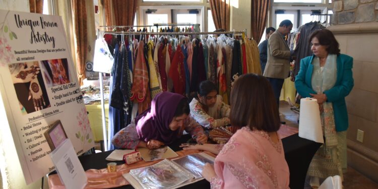 امریکن پاکستانی ایسوسی ایشن آف سان جواکین کاؤنٹی کا  عید بازار