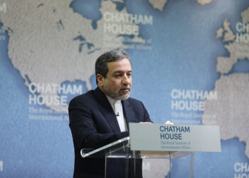 کسی دباؤ میں آ کر بات چیت نہیں کریں گے، ایران