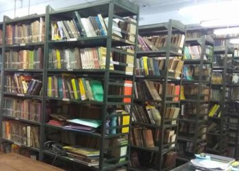 سندھ حکومت کا تمام نجی اسکولوں میں بک بینک قائم کرنے کا فیصلہ