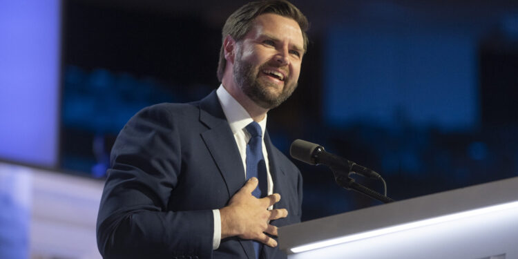 گرین کارڈ ہولڈر کو ملک بدر کیا جاسکتا ہے، امریکی نائب صدر