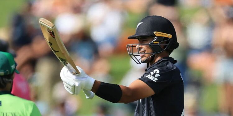 محمد عباس کا  ڈیبیو میچ پر پاکستان کیخلاف ریکارڈ