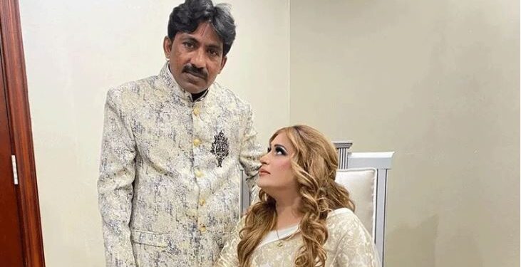 معروف گلوکارہ نصیبو لال اور ان کے شوہر نوید حسین کے درمیان صلح