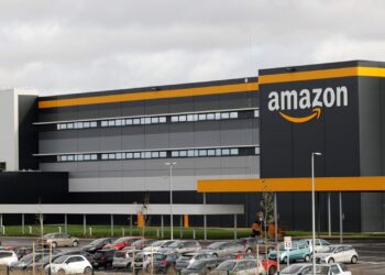 ایمازون کا 14,000 ملازمتیں ختم کرنے کا ارادہ