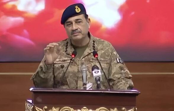 دہشتگردوں کی دس نسلیں بھی پاکستان اور بلوچستان کا کچھ نہیں بگاڑ سکتیں، آرمی چیف