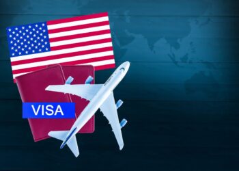 اسٹوڈنٹ ویزا کیلئے درخواست دہندگان کی مزید جانچ پڑتال کی جائے، امریکا