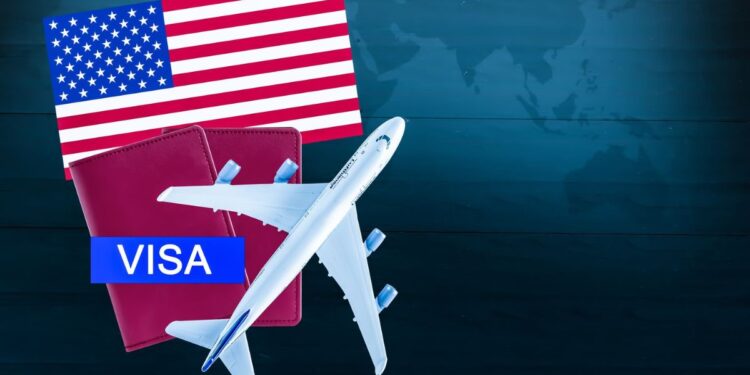 اسٹوڈنٹ ویزا کیلئے درخواست دہندگان کی مزید جانچ پڑتال کی جائے، امریکا