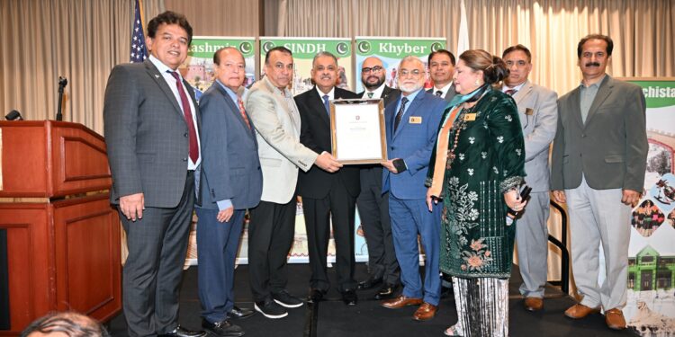 پاکستانی سفیر رضوان سعید شیخ کے اعزاز میں پاکستان امریکن چیمبر آف کامرس کی تقریب