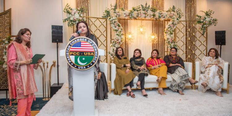 پاکستان چیمبر آف کامرس کا  خواتین کو پیشہ ورانہ اور کاروباری میدان میں کامیابی پر خراج تحسین