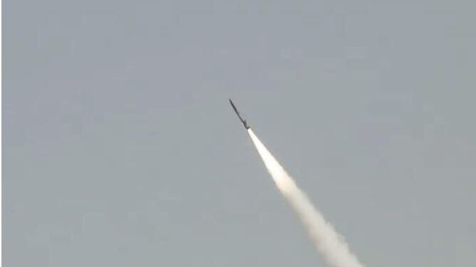 پاکستان کا 450 کلو میٹر کی رینج کے حامل ابدالی میزائل نظام کا کامیاب تجربہ