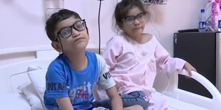 آرمی چیف نے بھارت سے واپس بھیجے گئے دو بچوں کے علاج کا ذمہ لے لیا