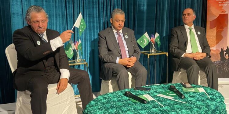 سفیر رضوان سعید شیخ کی لاس اینجلس میں "یومِ تشکر” کی تقریب