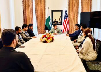 نیویارک میں پاکستانی قونصلیٹ میں تجارتی وفد کا خیرمقدم