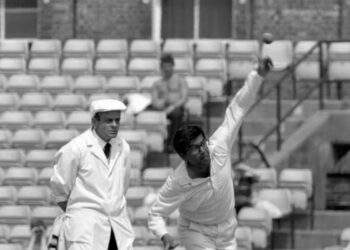 بھارتی  اسپنر دلیپ دوشی کی  77 برس کی عمر میں لندن میں وفات