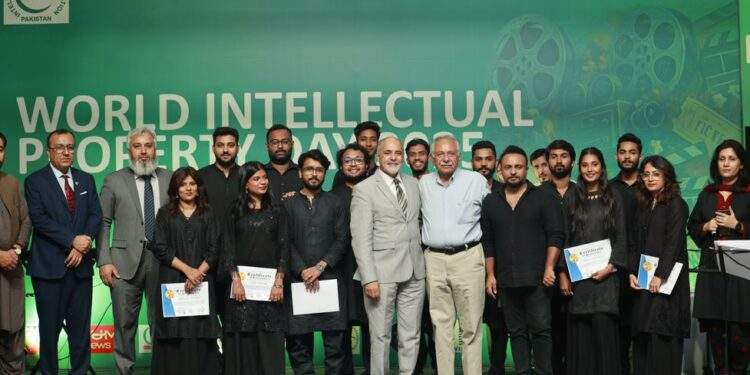 کراچی میں پاکستان انٹرنیشنل فلم فیسٹیول 2025 کا شاندار آغاز