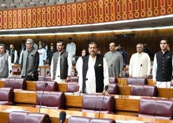 پارلیمنٹ کا دوٹوک مؤقف:  اسرائیلی حملے کے خلاف قومی اسمبلی اور سینیٹ میں مذمتی قراردادیں منظور