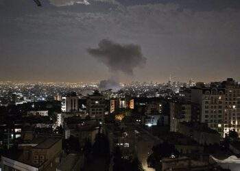 ایران پر اسرائیلی حملہ: مشرق وسطیٰ نئی جنگ کے دہانے پر