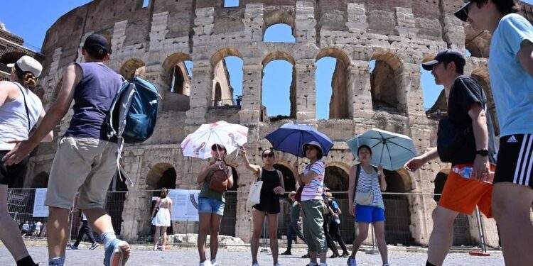 یورپ کا جھلسا دینے والا جون، تاریخ کا گرم ترین مہینہ