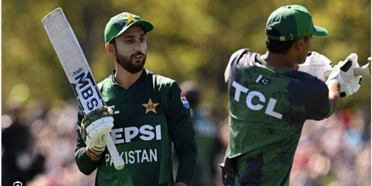 پاکستان کا دورہ بنگلہ دیش: پندرہ رکنی قومی اسکواڈ کا اعلان