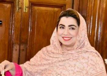 اے این پی کو بڑا سیاسی دھچکا، ثمر ہارون بلور ن لیگ میں شامل