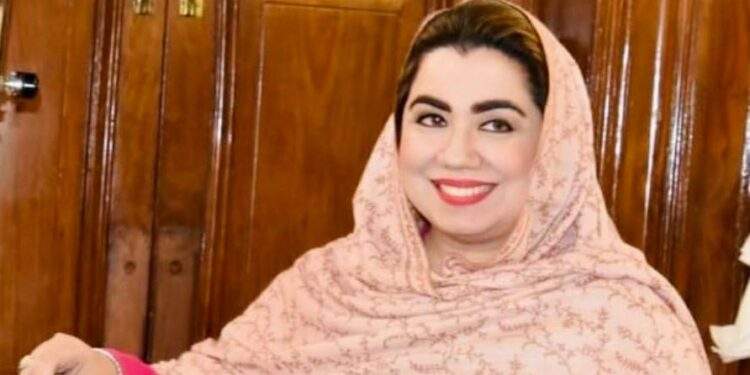 اے این پی کو بڑا سیاسی دھچکا، ثمر ہارون بلور ن لیگ میں شامل