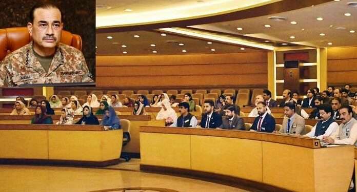 فیلڈ مارشل عاصم منیر کا دشمن کو دوٹوک پیغام ،  ہائبرڈ جنگ کے ہتھکنڈے ناکام ہوں گے