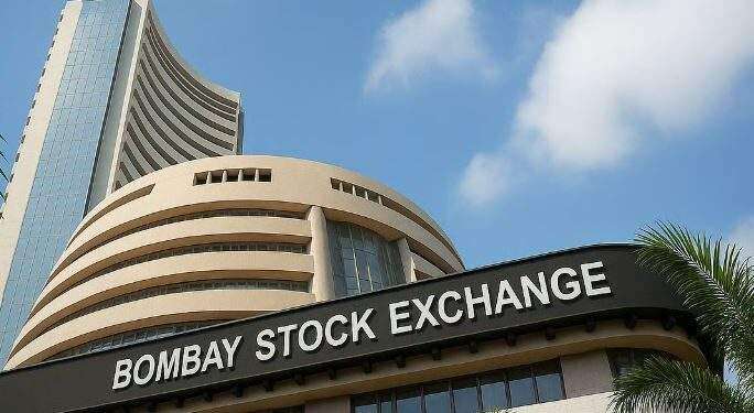 ممبئی اسٹاک ایکسچینج کو بم کی دھمکی، عمارت خالی کرا لی گئی