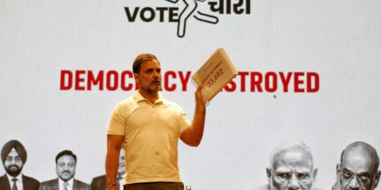 مودی راج میں جمہوریت کا جنازہ ,  راہول گاندھی کا انتخابی دھاندلیوں پر بڑا انکشاف