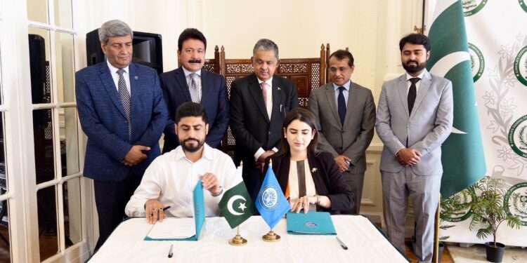 قونصلیٹ جنرل نیویارک میں نسٹ وفد کی میزبانی