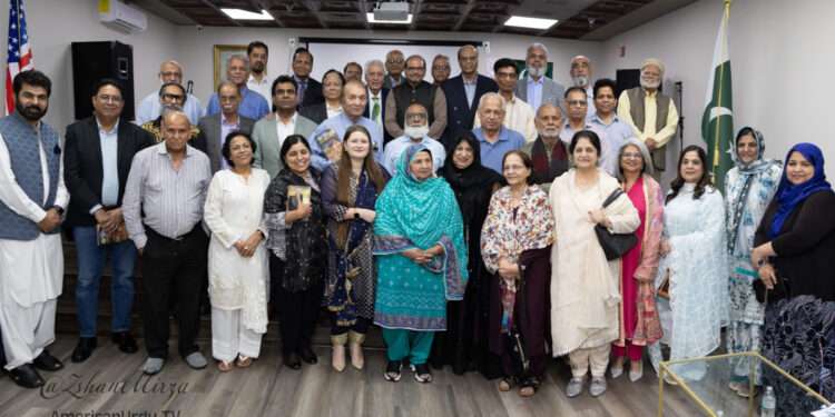 ہیوسٹن: بشیر قمر کی کتاب "عجائباتِ قاہرہ” کی رونمائی