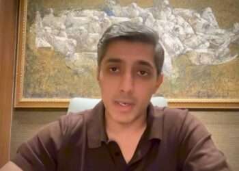 پی ایس ایل انتظامیہ کا نوٹس ، علی ترین کا طنزیہ ویڈیو ردِعمل