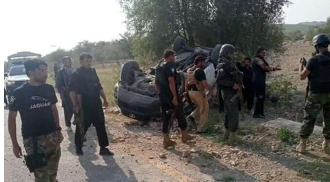 ہنگو: بم دھماکے میں ایس پی اسد زبیر سمیت 3 پولیس اہلکار شہید