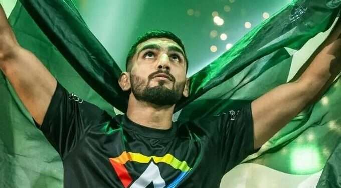 ناقابل شکست پاکستانی فائٹر رضوان کا  بھارتی حریف سے جمعرات کو مقابلہ