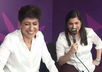 ثنا میر اور بھارتی انجم چوپڑا ایک ساتھ