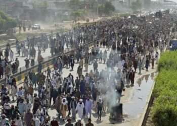 تحریک لبیک پاکستان پر پابندی کا باضابطہ نوٹیفکیشن جاری