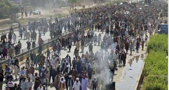 تحریک لبیک پاکستان پر پابندی کا باضابطہ نوٹیفکیشن جاری