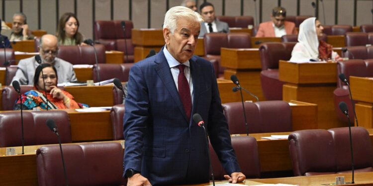 khawaja asif