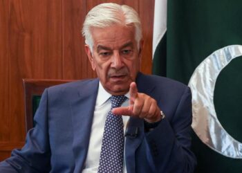 khawaja asif